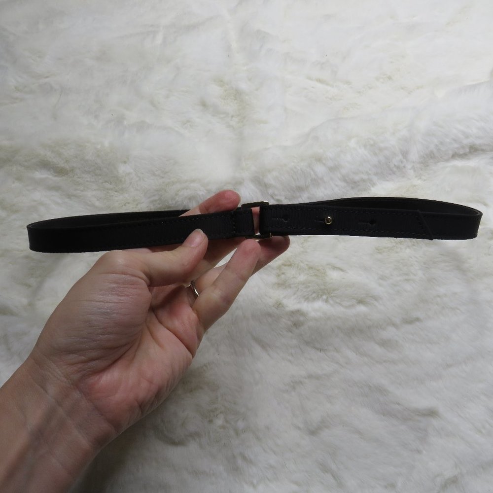 Carolina Herrera black skinny belt sz S